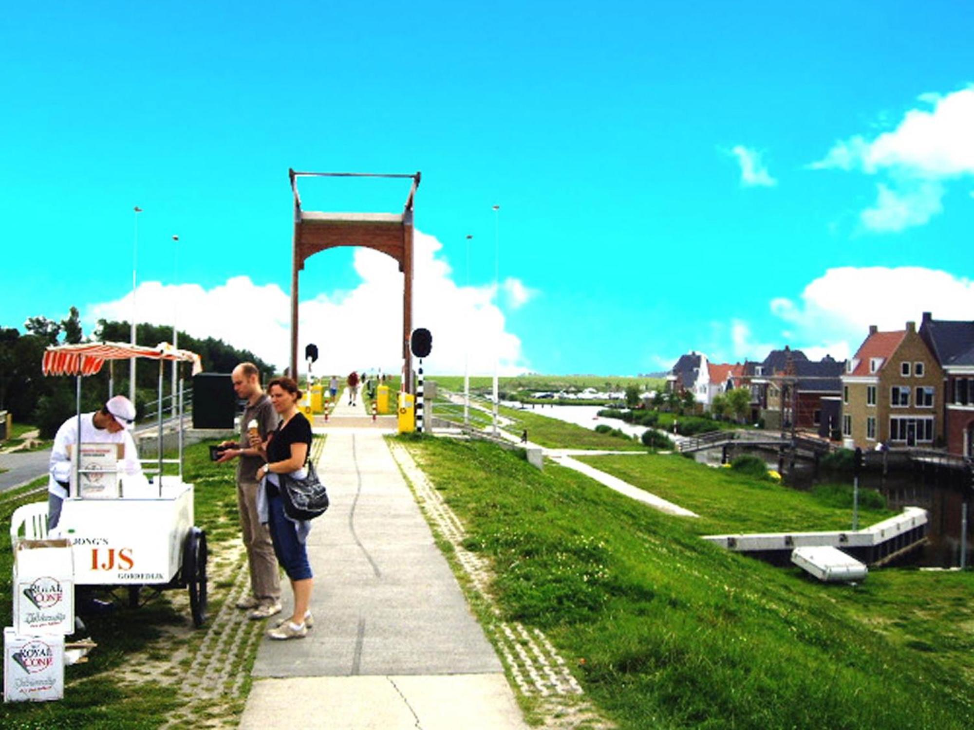 8 Pers House 'Capitein Theis' With Seaside In Front Of The Lauwersmeer Anjum 外观 照片